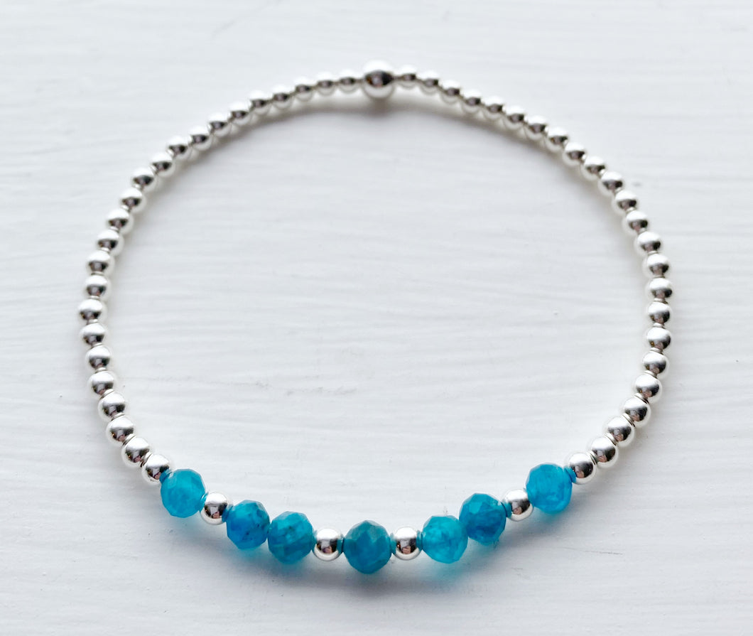 Sterling Silver Beaded Bracelet with Faceted Blue Apatite.